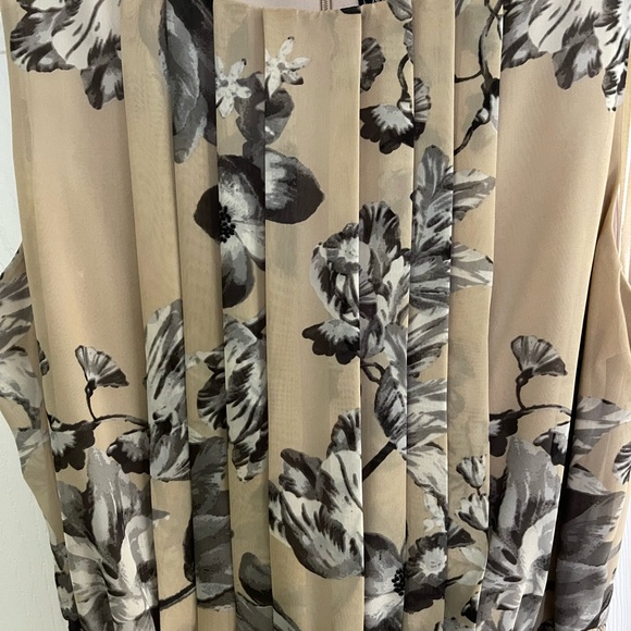 Plus size Midi length cocktail dress. - Picture 2 of 5